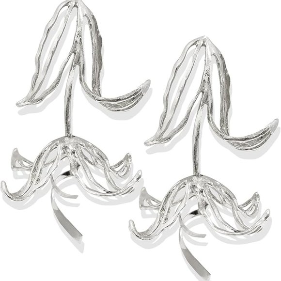 NEW!  ✨ Silver Geometric Tulip ✨ - Picture 3 of 4